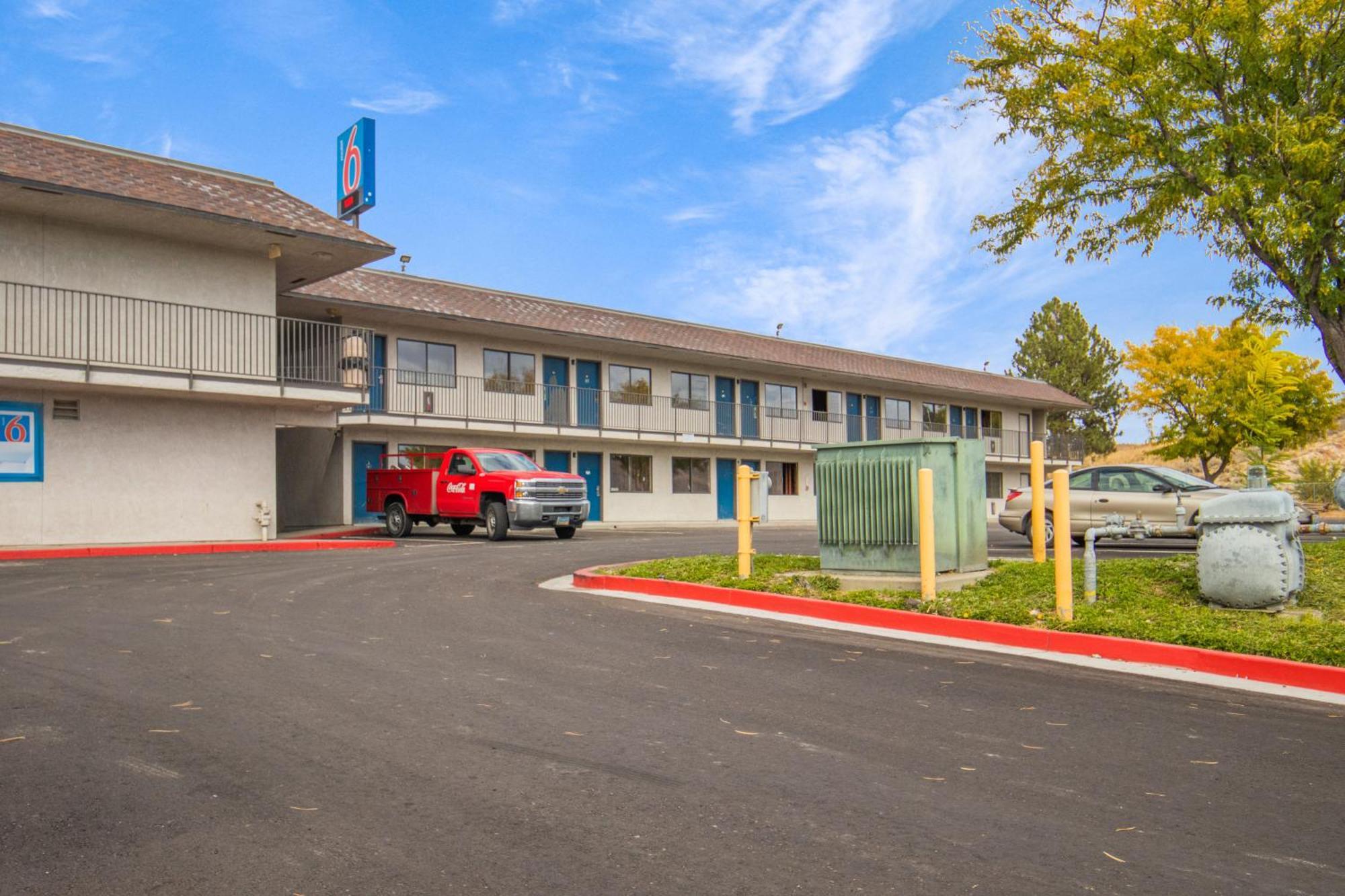 Motel 6-Elko, Nv ภายนอก รูปภาพ