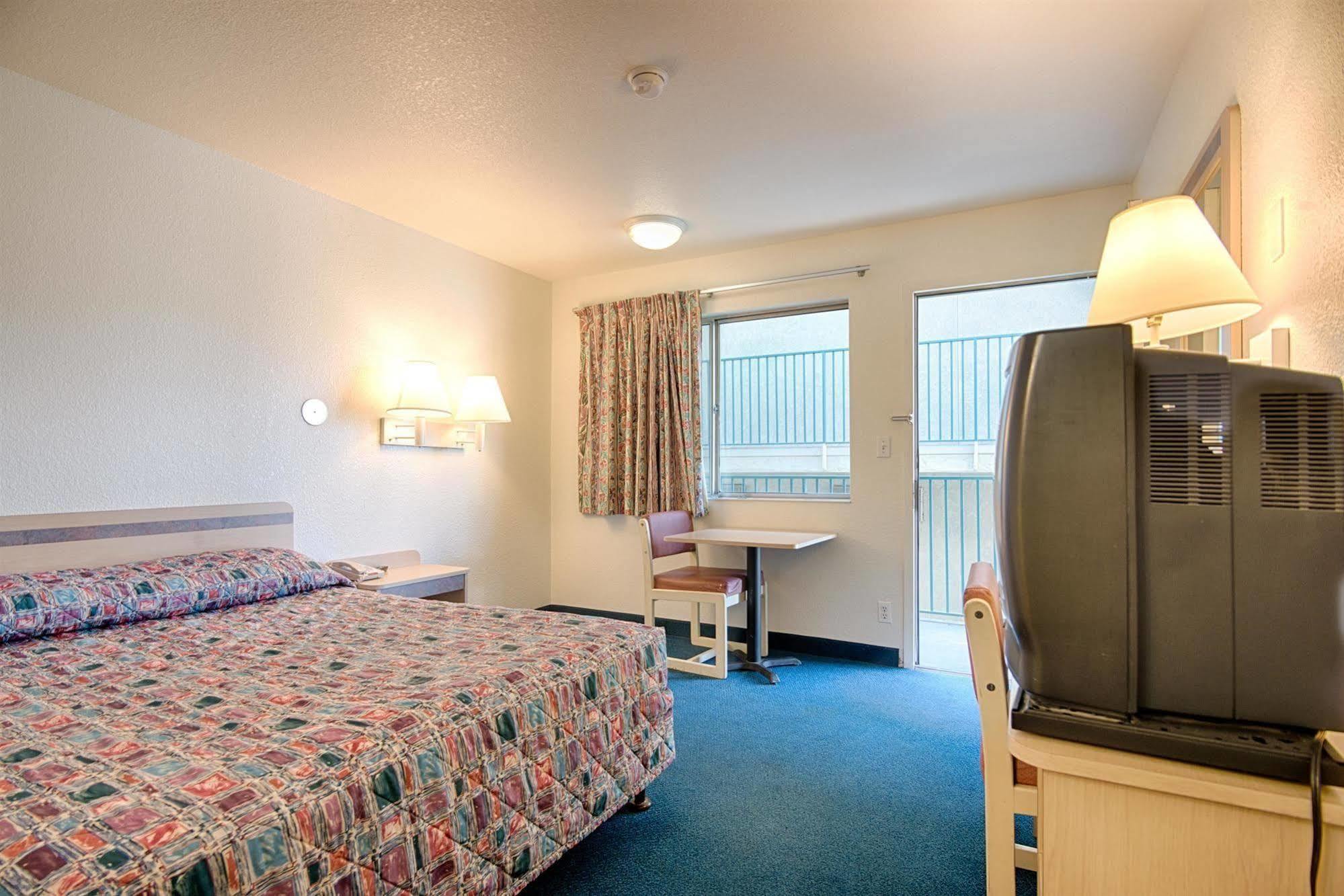 Motel 6-Elko, Nv ภายนอก รูปภาพ